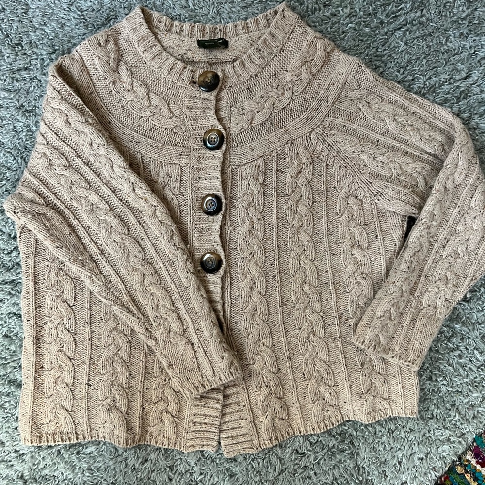 Eddie Cream Cardigan. Willing to talk about price and send more pictures.